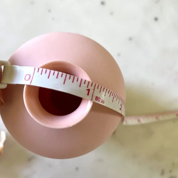 Signed Bo Jia Middle Kingdom Pale Pink Bisque Bud Vase - Picture 4 of 11